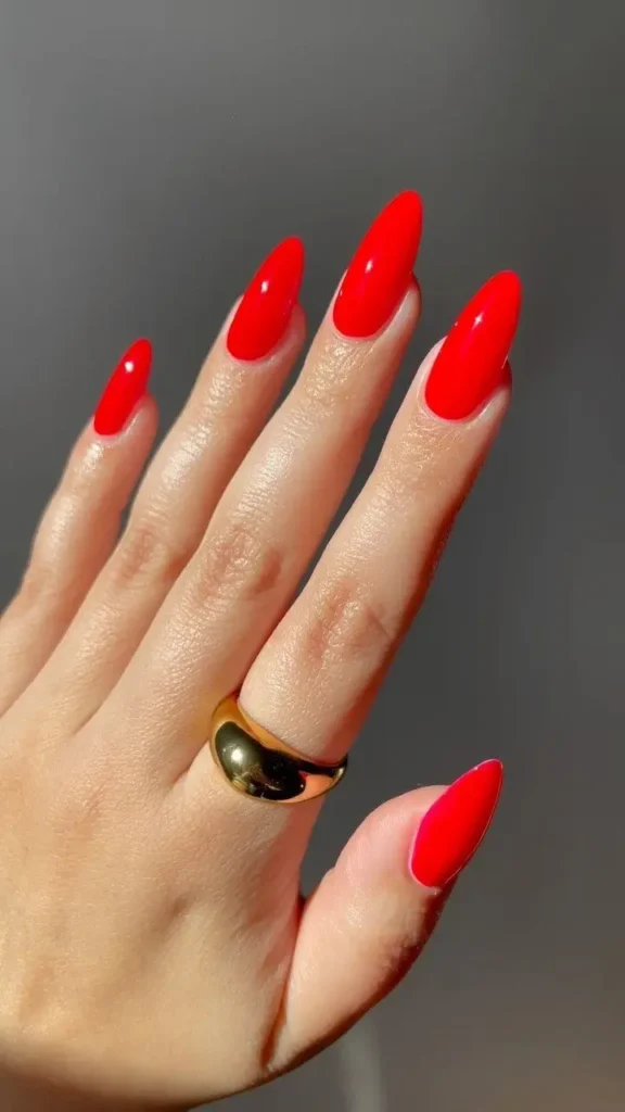 Coral Nails Color