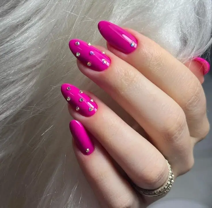 Hot Pink Nails With Rhinestones