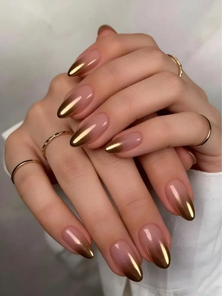 Ombre Nails With Gold Design