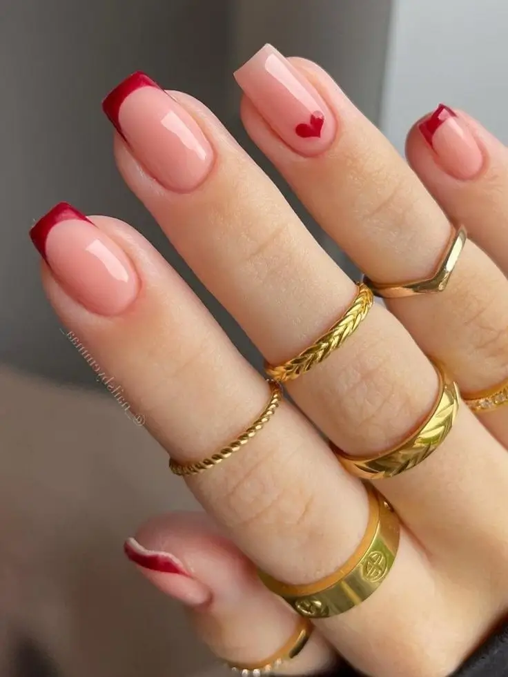 French Nails Red Square