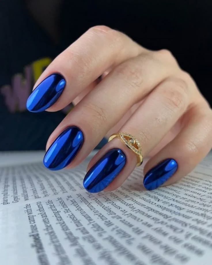 Royal Blue Ombre Nails 