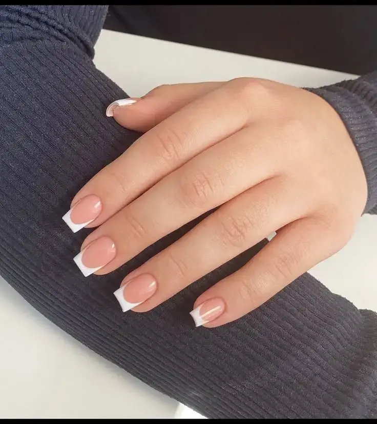 White French Tip Nails Short