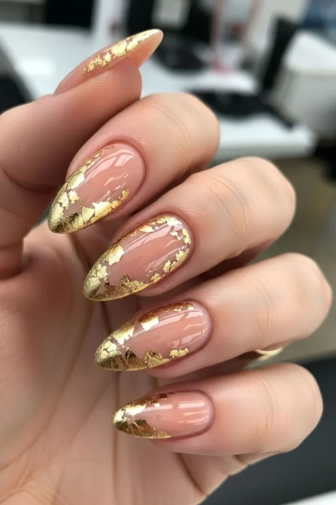 Elegant Gold Nail Designs