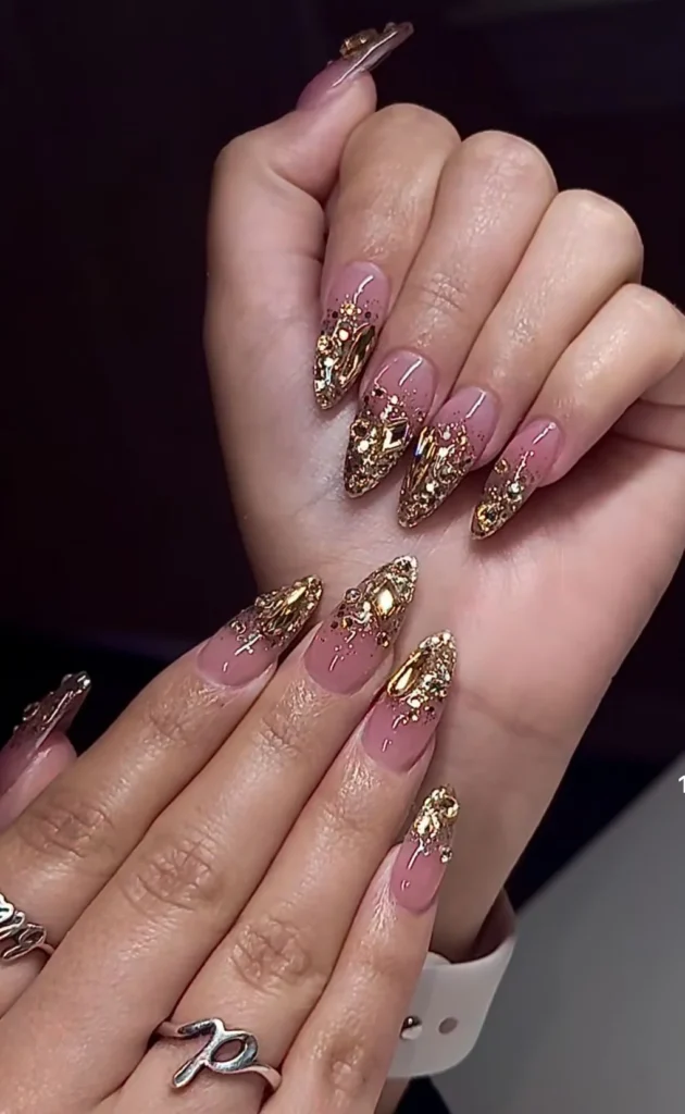 Elegant Gold Nail Designs with Diamonds